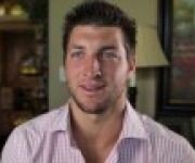 QB Tim Tebow to Retire From Football Over Health