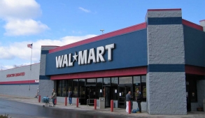 Woman Kills Three For Last X-Box at Chicago Wal-Mart