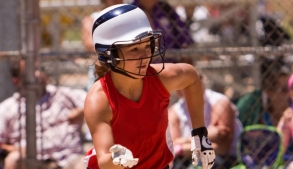 Female Softball Player Comes Out as Straight