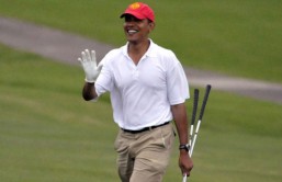 Obama-golfing